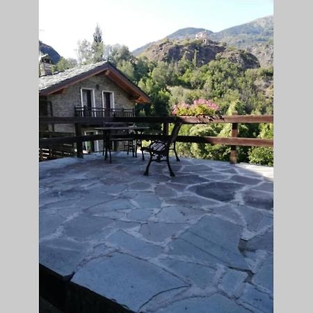 Sweet Terrace Apartment Arvier Bagian luar foto