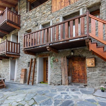 Sweet Terrace Apartment Arvier Bagian luar foto